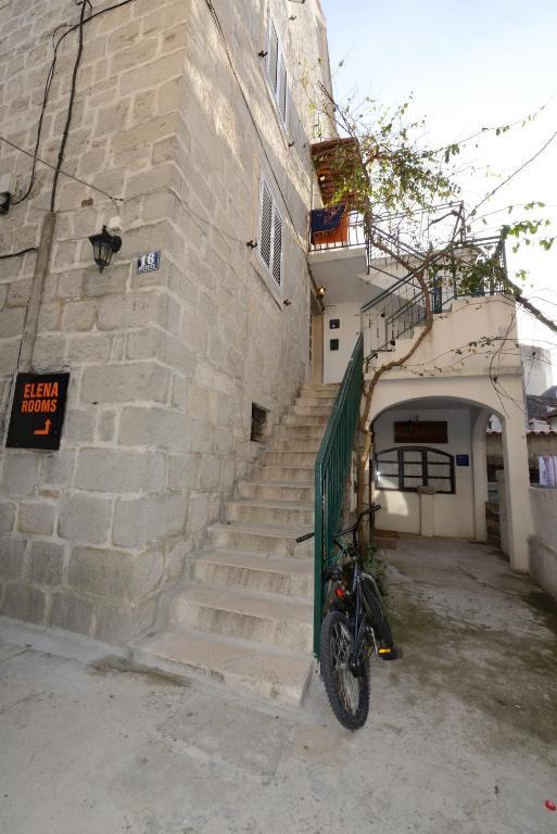 Elena Rooms Split Rom bilde